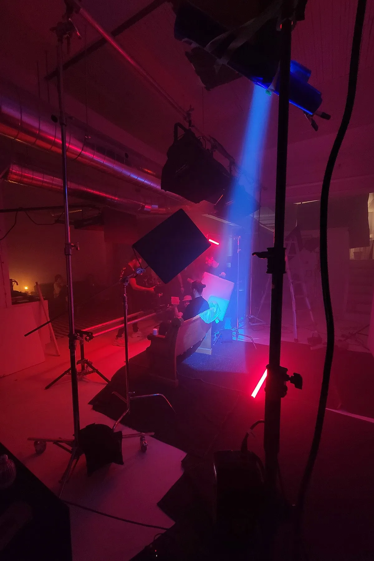 VIDÉOCLIP AMADOUE-MOI - Behind the scenes portrait 2